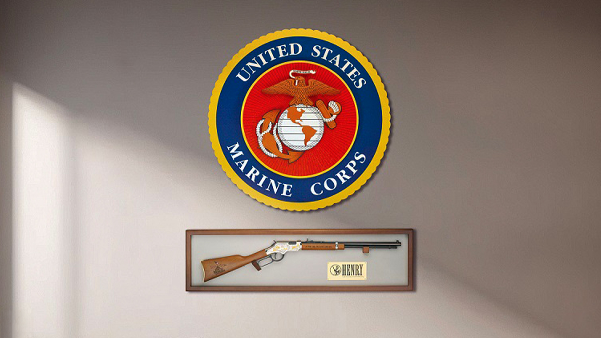 Rifle &amp; USMC seal