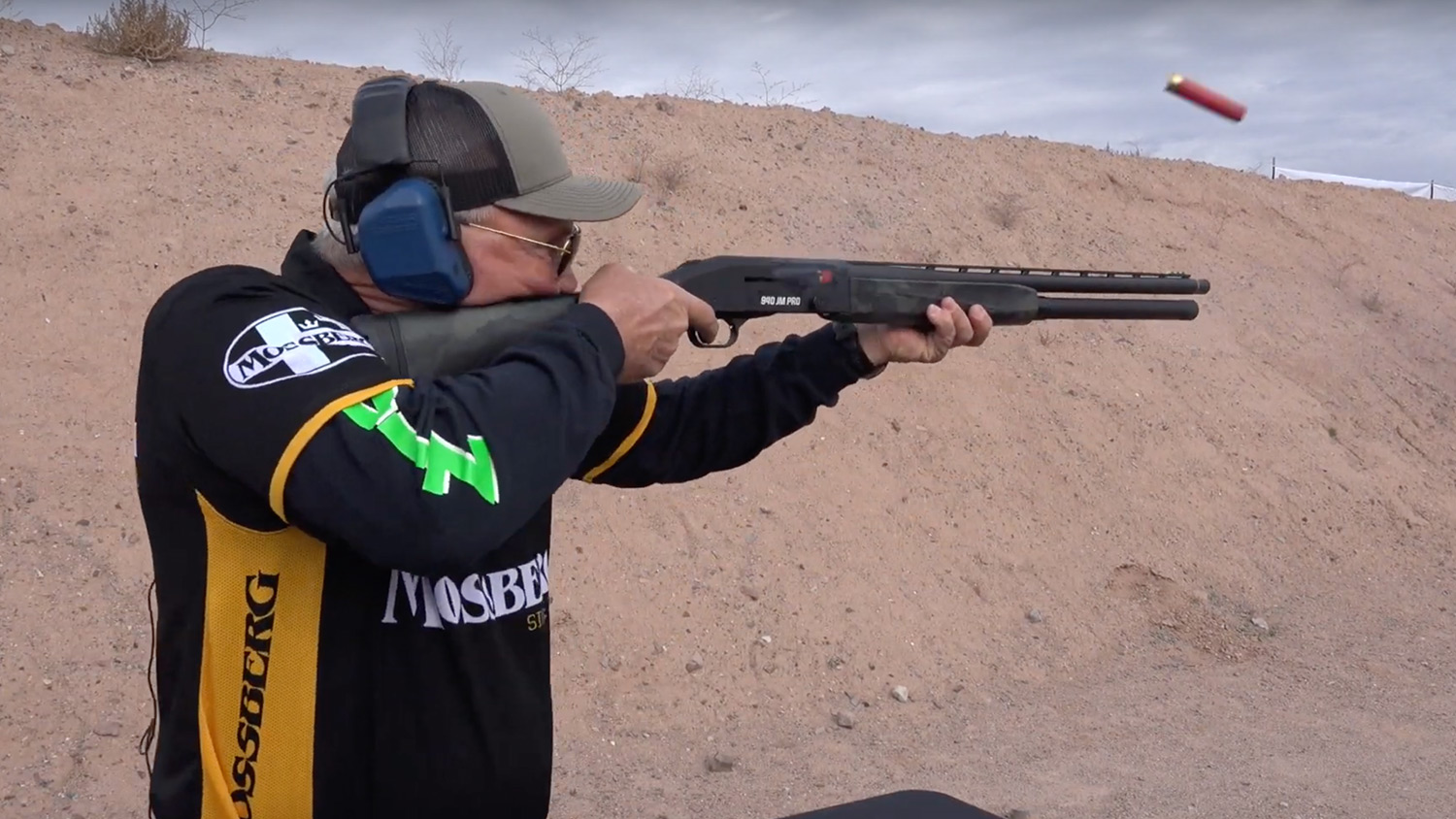 Watch Jerry Miculek Speed Shooting With New Mossberg Jm Pro Shotgun An Nra Shooting