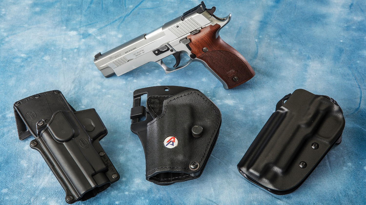 kydexholsters1.jpg