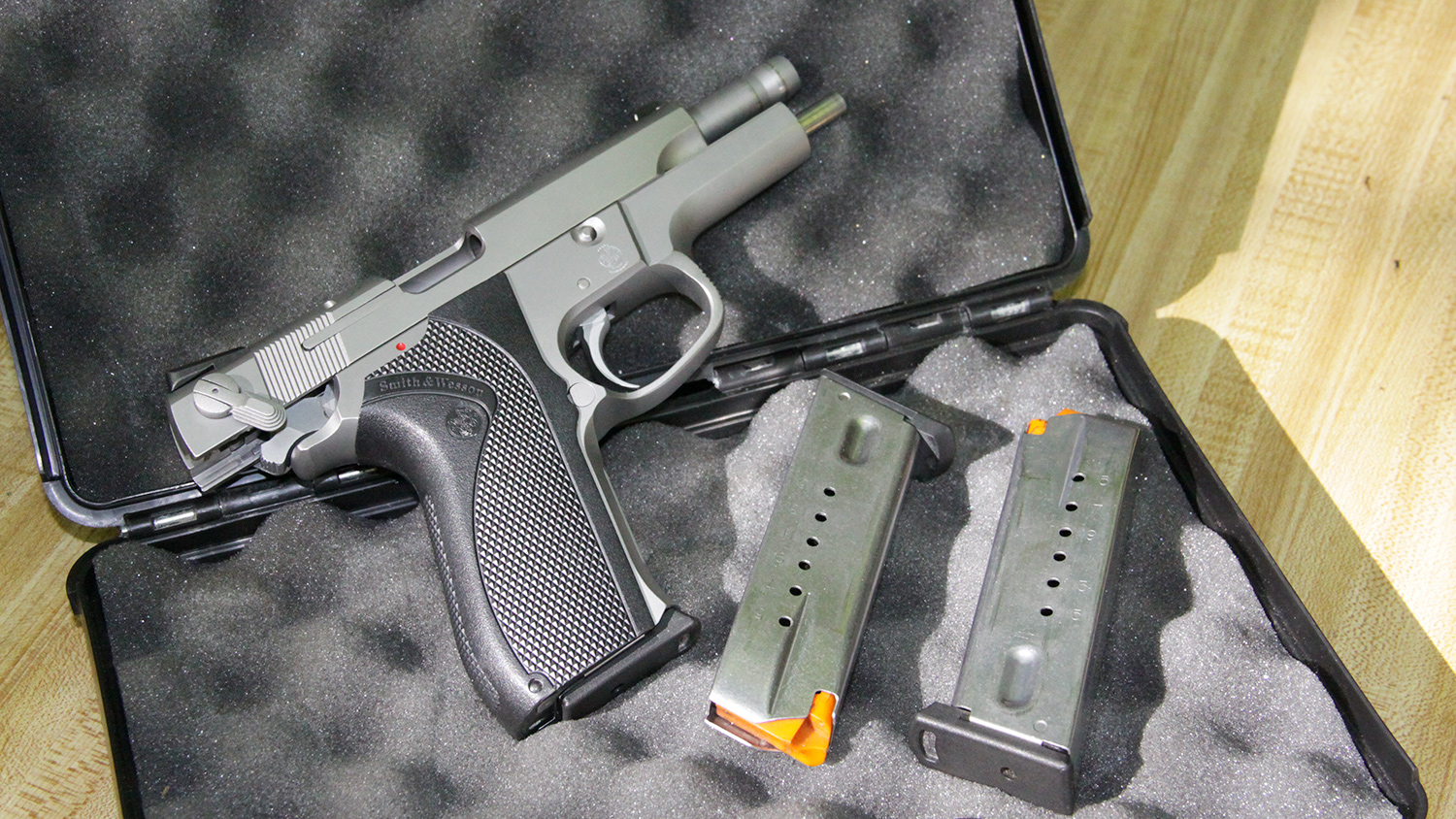 pistolquiz1.jpg
